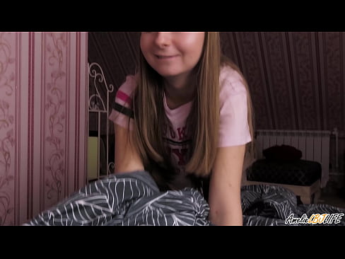 ❤️ Blondie uning BFF ning chuqur so'radi va uning og'ziga Jum oladi ❤️❌ Anal video bizda uz.newsexxxx.ru